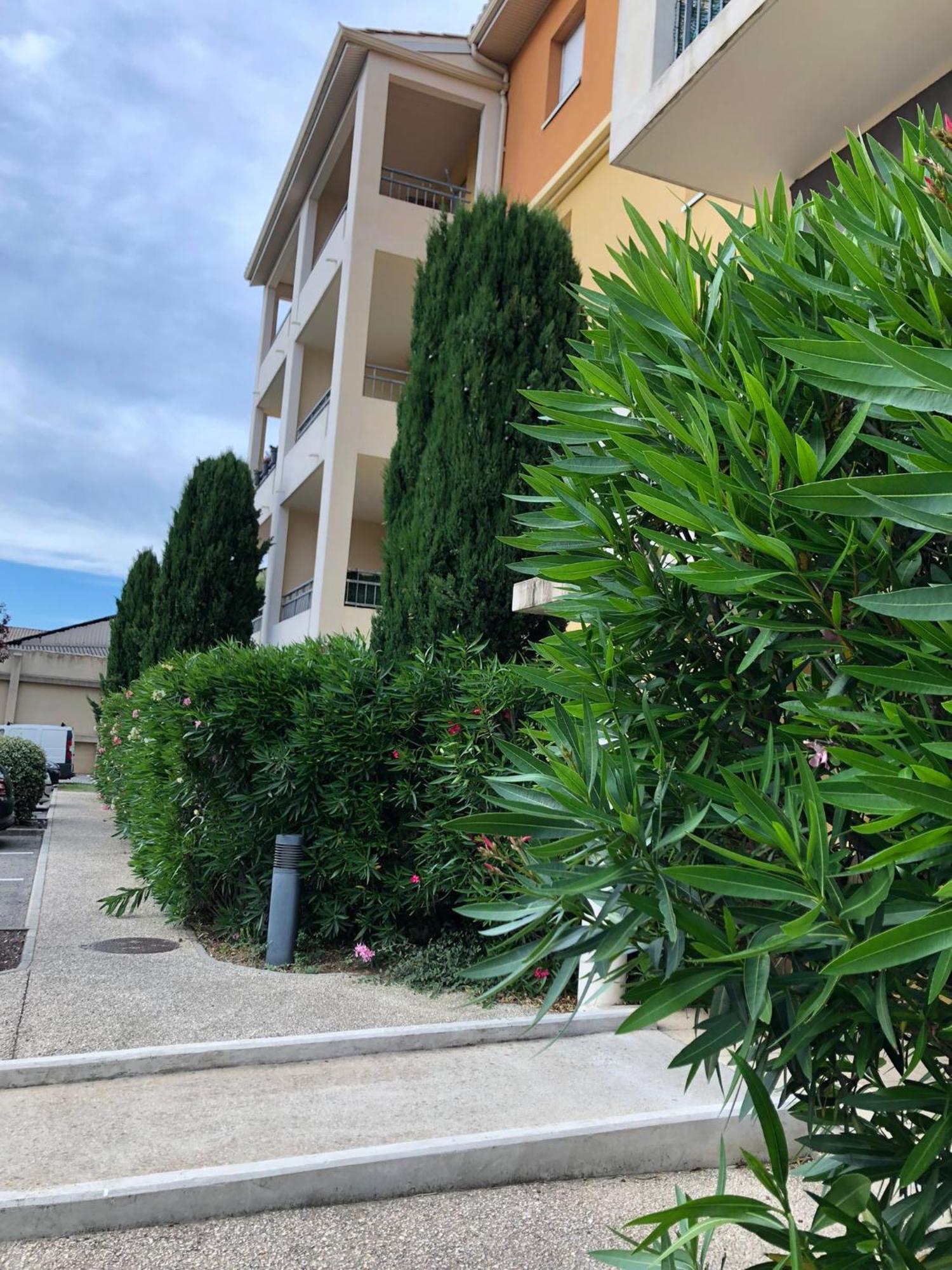 Les Jardins De Garance Apartment Avignon Exterior photo
